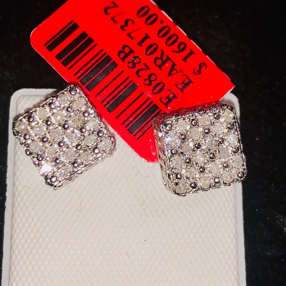 REAL DIAMOND NATURAL EARRINGS NOT CZ NOT FAKE SALE - Picture 3 of 6